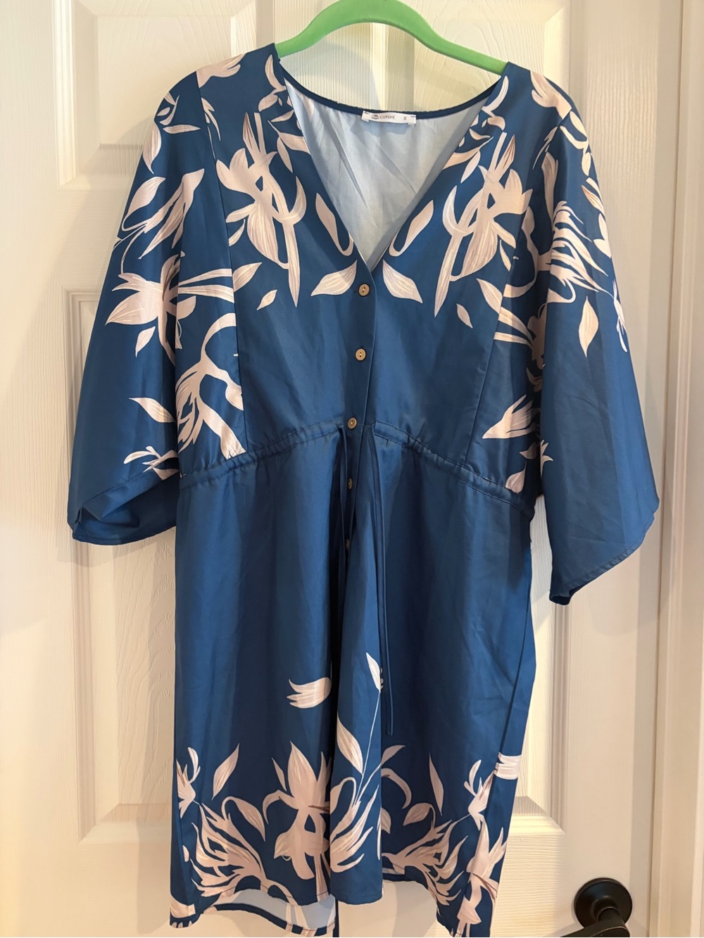 Cupshe Blue Floral V-Neck Dress/Cover Up with Button Front and Tie XS